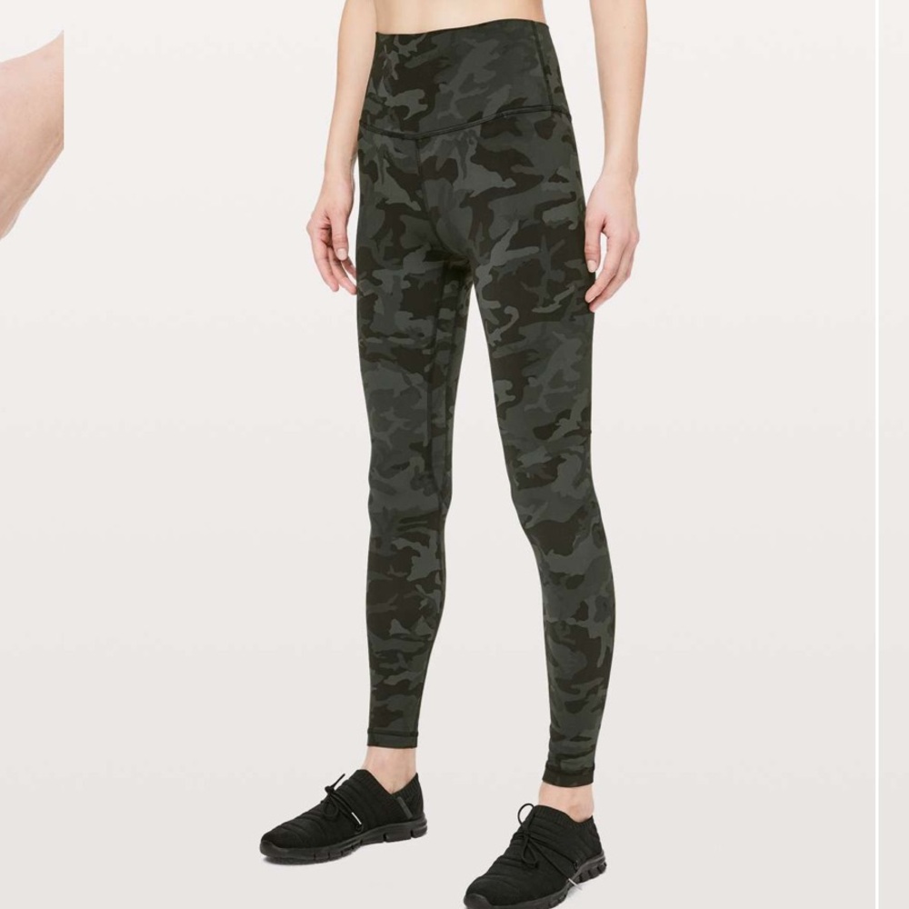 Lululemon Camo Align 28”